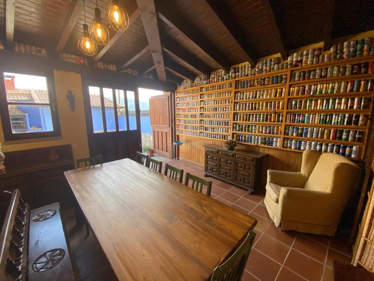 Villa Paraes Nava Bagian luar foto